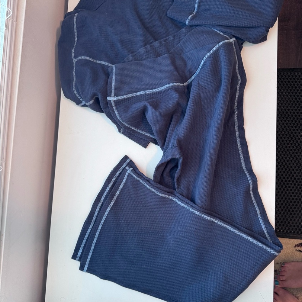 Halara matching set - Picture 4 of 6
